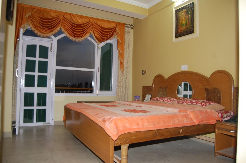 Hotel Ashish Inn Kandāghāt Chambre photo